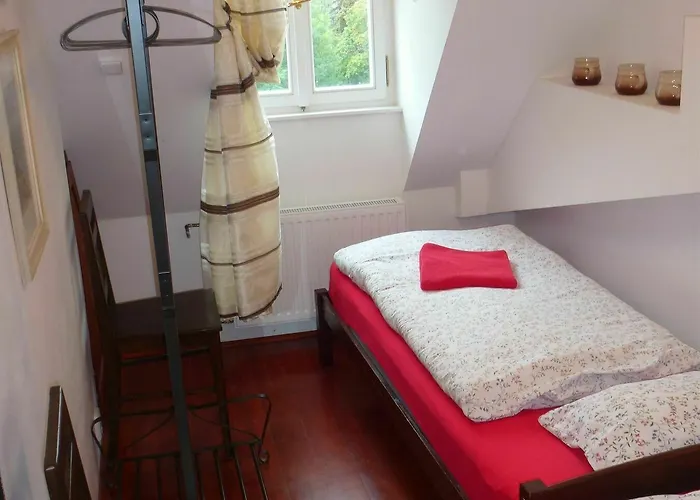 Tiffany Guest house 3*